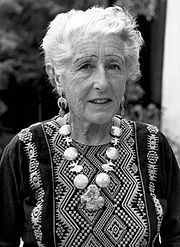 las fotografías de Gertrude Duby son cerca de 55 mil a las que hay que sumar los documentos, mapas, planos, dibujos y proyectos que realizaron Frans y Trudy a lo largo de su vida.