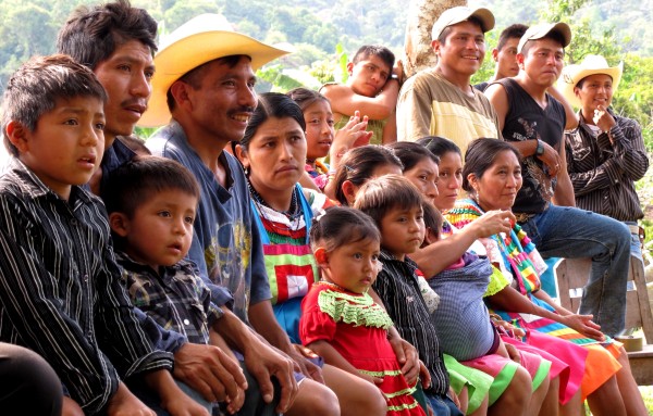 Habitantes de Chiapas han asumido la defensa de sus derechos a la tierra y al desarrollo. Foto: Ángeles Mariscal/ChiapasPARALELO