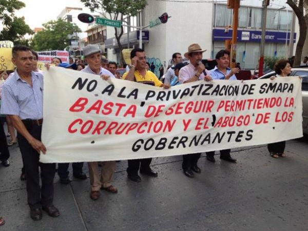Se han realizado diferentes marchas en contra de la privatización de Smapa. Foto. Isaín Mandujano/ Chiapas PARALELO.