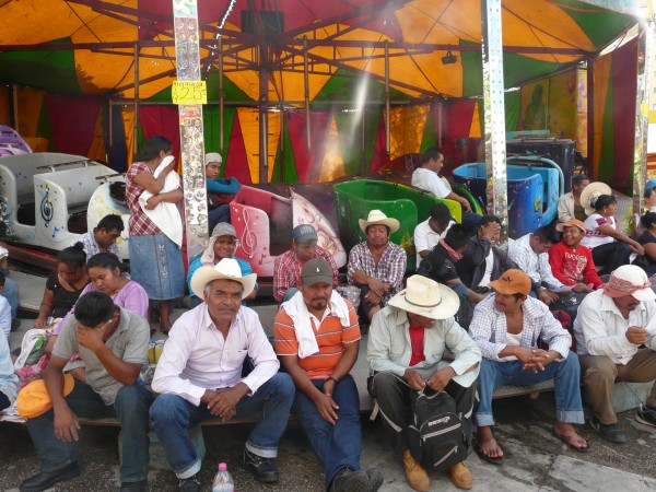 Desplazados de Carranza peregrinan sin reencontrar su hogar. Foto: Chiapas PARALELO