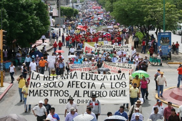 MARCHA MAGISTERIO