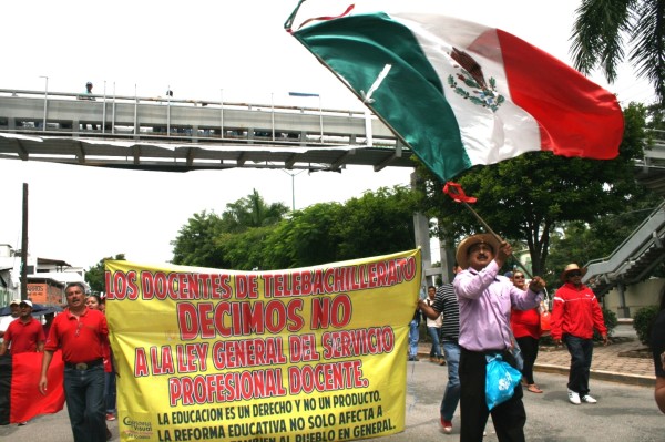 Los maestros y su Grito de Independencia hoy domingo 15 de septiembre. Foto: Isaín Mandujano/Chiapas PARALELO