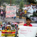 Miles de manifestantes protestaron en Chiapas contra la reformas de Peña Nieto. Collaje: Tifón Estudio/Chiapas PARALELO