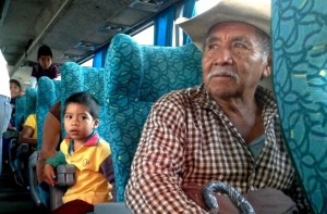 Este jueves 28 pusieron fin a ese largo peregrinar e incertidumbre que vivieron desde el pasado 5 de mayo. Foto: Isaín Mandujano/Chiapas PARALELO