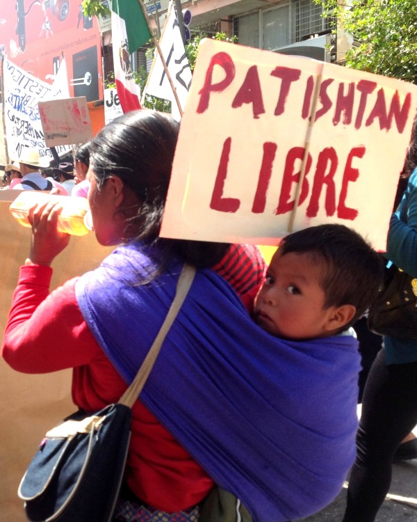 Alberto Patisthán regresa libre a Chiapas. Foto: Isaín Mandujano/Chiapas PARALELO