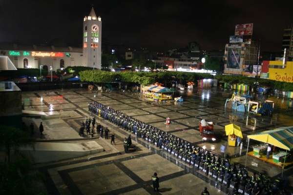 Operativo policiaco obliga a  maestros de Chiapas a replegarse. Foto: Isaín Mandujano/Chiapas PARALELO