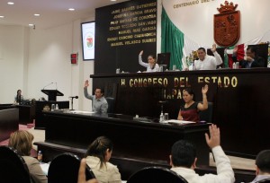 La sesión del Congreso Local fue suspendida ayer porque no se alcanzó el quórum. Sólo 13 de 41 diputados asistieron. Foto: Archivo/ Chiapas PARALELO.