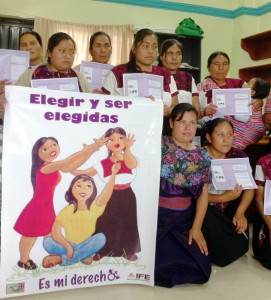 Mujeres de Larrainzar y Zinacantán participan en la campaña. Foto: Chiapas PARALELO