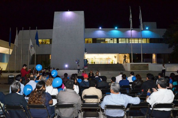 Biblioteca UNACH abre servicios en espacios nocturnos. Foto: Cortesía