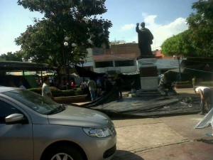 Algunos maestros empezaron a levantar su campamento desde éste jueves. 