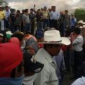 Miles de campesinos productores de maíz, durante manifestación para exigir mejora al precio de garantía del maíz.
