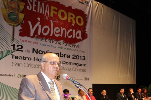 Buscan identificar las señales de violencia en las escuelas, durante el noviazgo y en el ámbito familiar. Foto: Amalia Avendaño