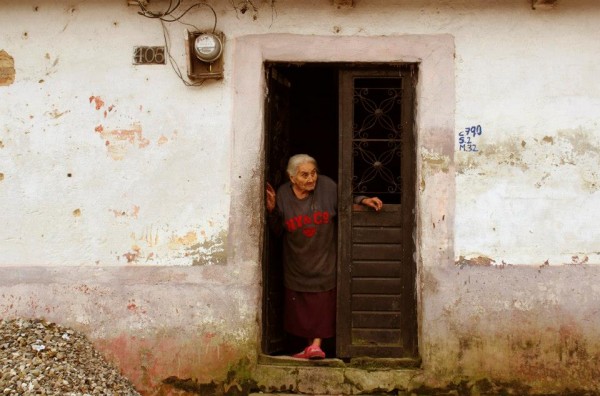 Mujer Zoque de Rayón. Foto: Fermín Ledesma