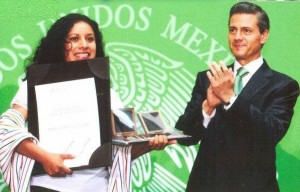 Recibiendo el Premio Nacional de la Juventud 2013. Foto: Cortesía