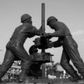 Monumento de perforadores en Poza Rica, Veracruz de presentedelpasado.com