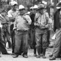 Antonio Barro, fotógrafoa residente en Comitán, Chiapas, se ha dado a la tarea de retratar la vida cotidiana en el campo y en la ciudad. Talentoso de la lente, Barro se suma al equipo de Chiapas PARALELO para sorprendernos con sus imágenes que agradará sin duda, a todos nuestros lectores. 