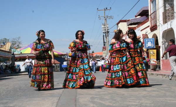 Chiapanecas en la Fiesta Grande de Chiapa de Corzo. Foto: Isain Mandujano/ Chiapas PARALELO.