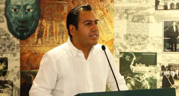 EDUARDO RAMÍREZ