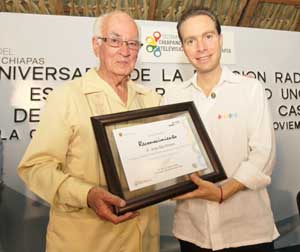 "Eso de atribuirle la paternidad fundacional de la emisora y remarcarle que sin él no estarían ahí reunidos celebrando dicho 40 aniversario, son absurdos que se agravan cuando lo expresa un gobernante supuestamente bien informado y bien intencionado". Foto: Icoso