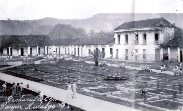 Parque Hidalgo de Pichucalco, a principios del siglo XX. Foto: MF México