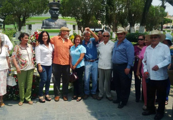 En Villaflores, rinden honores al general mapachista Tiburcio Fernández. Foto: Chiapas PARALELO