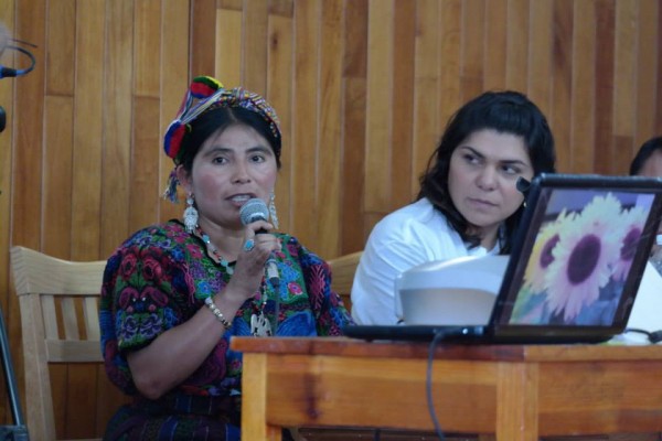 Rosa Liberta Xiap Riscajché, en el acto protocolario del  pasado 07 de abril. Foto: Montserrat Balcorta. 