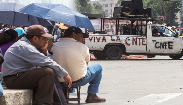 En una misiva donde llamaron a todos los maestro a no asistir a las evaluzaciones que pretenden realizarles y exigieron plazas automáticas para todos los normalistas, dieron a conocer una vez más que no prestarán sus aulas para instalar casillas en el próximo “circo electoral”.