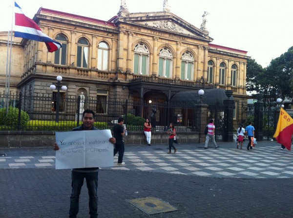 Las organizaciones civiles, que han apoyado la propuesta de matrimonio igualitario, han realizado diferentes acciones para exigir que sea legal en Chiapas la unión entre dos personas del mismo sexo. Foto: cortesía