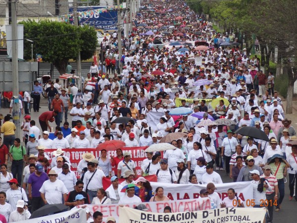 Marcha del 1 de Mayo en Tuxtla Gutiérrez: Día del Trabajo y del Trabajador. Foto: José Luis Escobar.