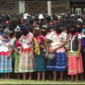 Mujeres indígenas zapatistas tseltales bases de apoyo del EZLN en el evento para los honores de Galeano, zapatista asesinado el pasado 02 de mayo. Foto: Radio Pozol/LaIndiaGuane