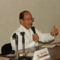 El sacerdote Alejandro Solalinde durante la conferencia de la Semana Cultural de la Diversidad Sexual. Foto: Amalia Avendaño. 