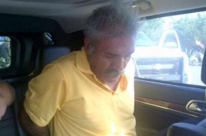 MIRELES DETENIDO