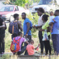 Grupo de migrantes originarios de La Ceiba, Honduras, en su paso por Arriaga, Chiapas. Foto: Elizabeth Ruiz