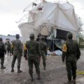 Elementos del Ejército Mexicano acudieron al lugar y acordonaron la Catedral. Foto: Elizabeth Ruiz