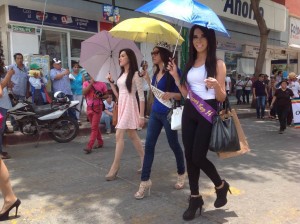 Transexuales en la  Primera Marcha del Orgullo Gay realizado en Tuxtla Gutiérrez, Chiaas. Fotos: Isaín Mandujano. 