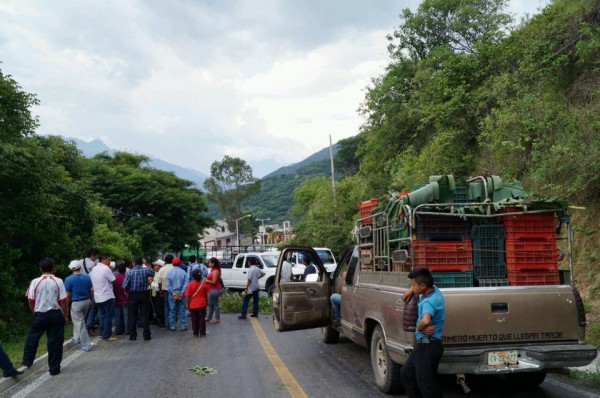 Bloqueo de carretera en Motozintla. 