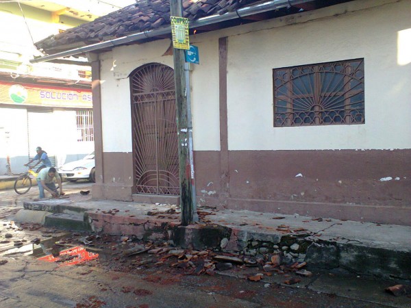 Daños en techumbres de viviendas en Tapachula. Foto: Cortesía