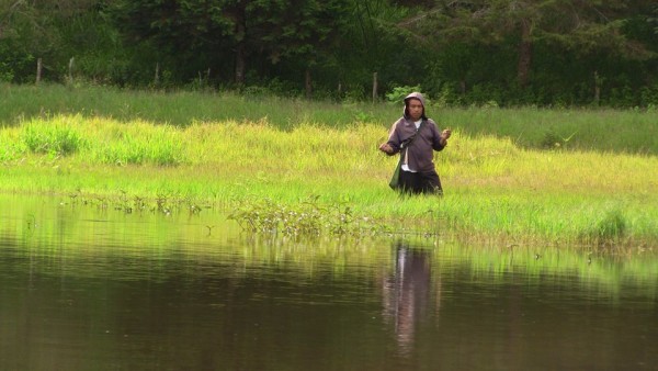 Pescando en Laguna Verde. Foto: Saúl Kak