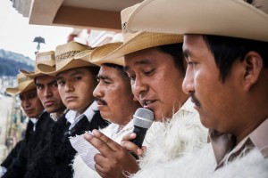 Elecciones en San Juan Chamula, municipio de los Altos de Chiapas que se rige por usos y costumbres. 1 de Julio de 2007. Foto: Ariel Silva