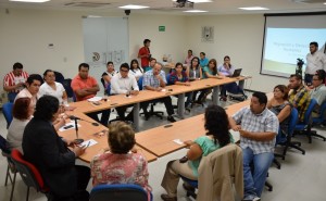 En este encuentro académico-literario, se contó con la participación y comentarios de la diputada Local, Blanca Ruth Esponda Espinosa; la secretaria Académica del Centro de Estudios para la Construcción de Ciudadanía y la Seguridad (CECOCISE), Delia Estrada Sánchez y la titular del Departamento de Género de la Universidad,  Enriqueta Burelo Melgar.