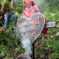 EZLN y CNI rinden homenaje a David Ruiz García Tumba de David Ruiz García. Foto: Los Tercios Compas