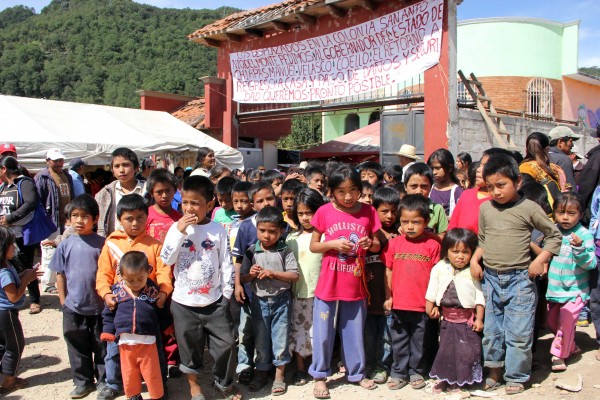 El desplazamiento forzado se incrementa en Chiapas, ante la imposibilidad de solucionar por la vía pacífica las problemáticas sociales. Foto: Elizabeth Ruiz