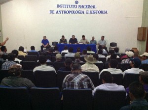 Reunión en Palenque, del Comisionado Martínez Veloz, y representantes de la CZL. Foto: Chiapas PARALELO