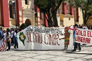 Estuduantes de Escuelas Normalistas. Foto: Elizabeth Ruiz