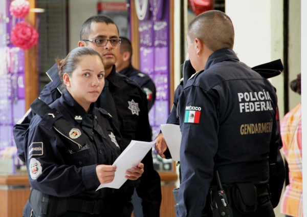 "Es la presentación que la Gendarmería Nacional está haciendo, para que la gente no se sorprenda por es la presencia de ellos". Foto: Benjamín Alfaro