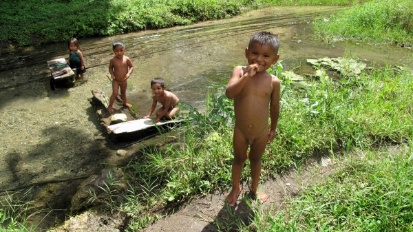 Infancia en la Selva Lacandona. Fotos: Gaspar Morquecho E.