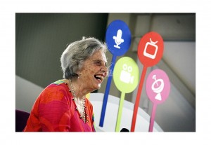 Elena Poniatowska en su charla conferencia en la UNACH. Foto: Jacob García