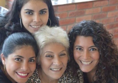 Doña Luz Hortensia Castro Mendoza y sus tres hijas que luchan por su libertad contra el tráfico de influencias en la PGJE y el Poder Judicial del Estado de Chiapas.