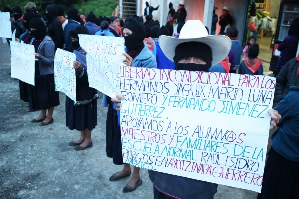 EZLN, solidaros. Foto: Elizabeth Ruiz