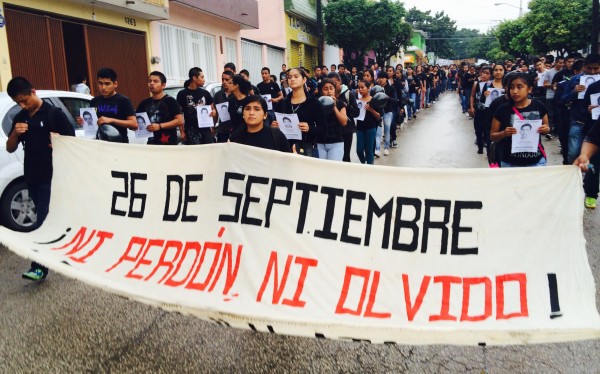 Ni perdón ni olvido #JusticiaParaAyotzinapa
